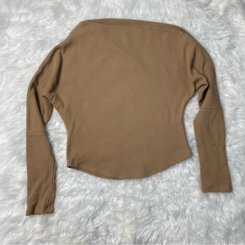 Free People We The Free Size XS Fuji Thermal Long Sleeve Off Shoulder Top Tan - Picture 3 of 10